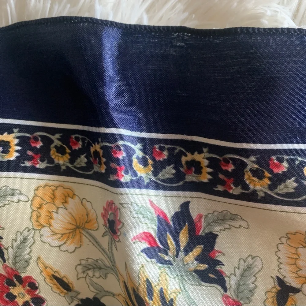 Gorgeous‎ Pure Silk Big Scarf